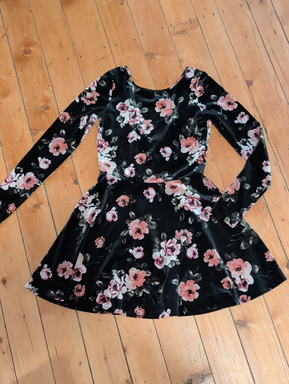 Bethany Mota Black Floral Velvet Skater Dress with Floral Motif, S